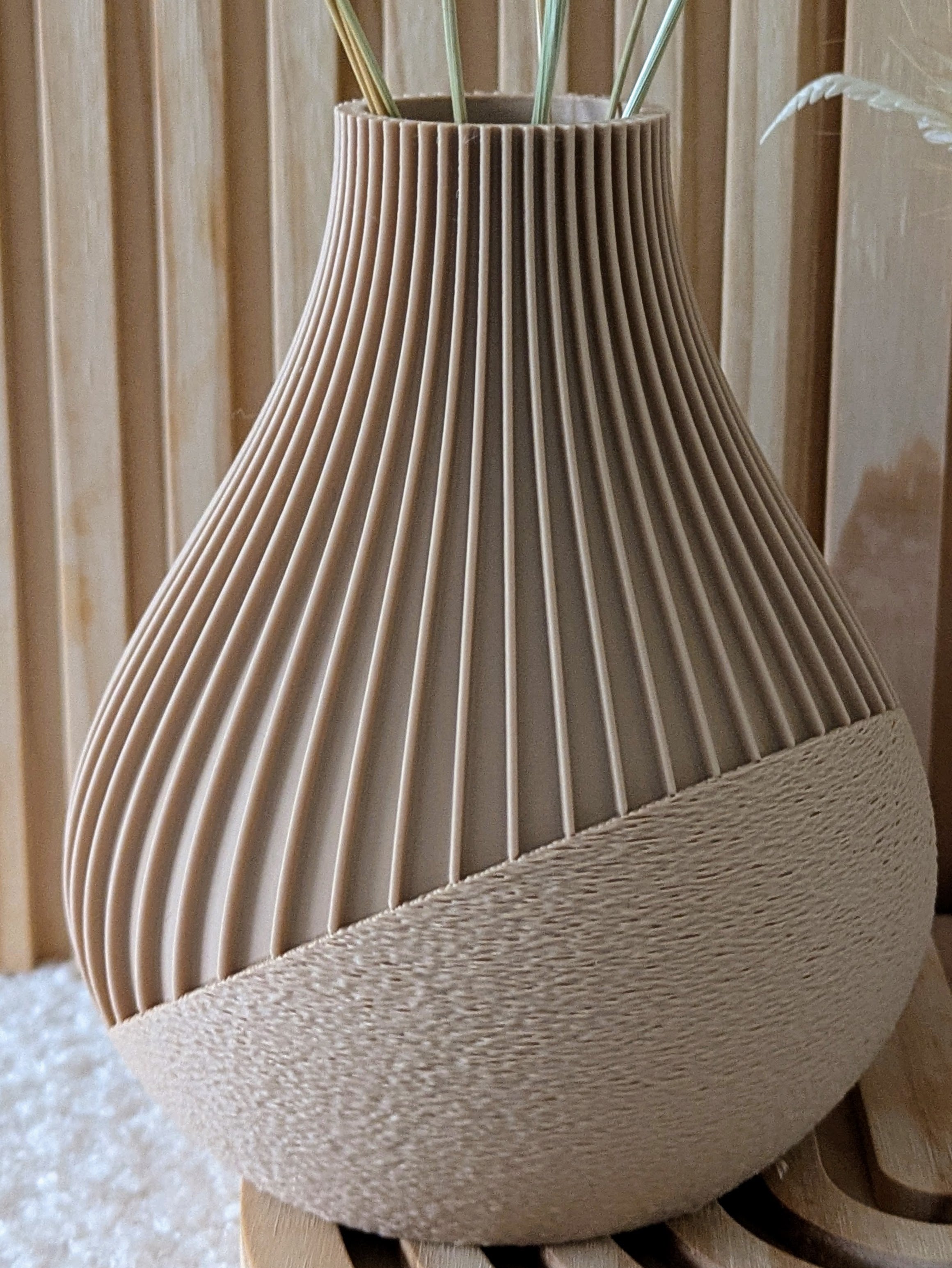 Dual Texture Ribbed Vase